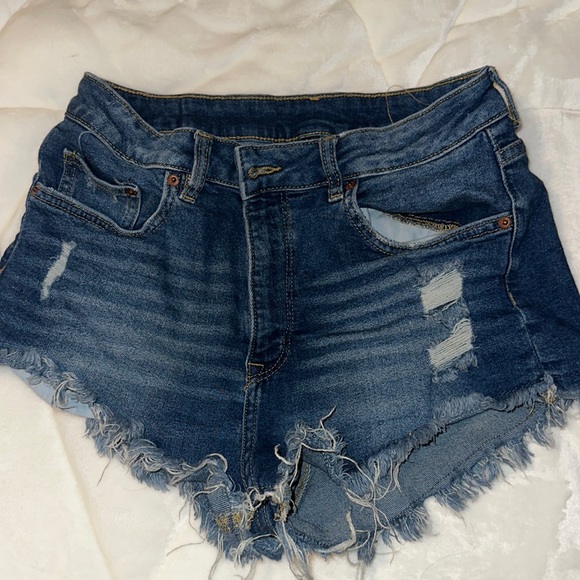 Shorts - Picture 1 of 3